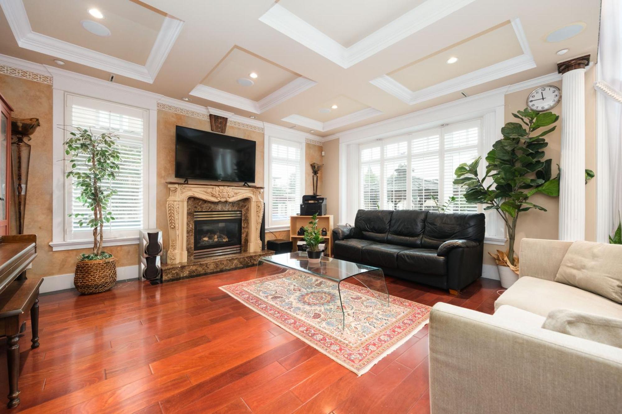Oakridge Luxury Homestay Vancouver Exterior photo